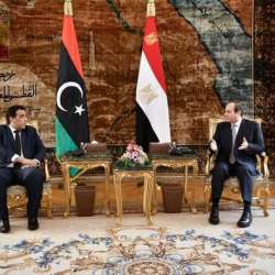 السيسي والمنفي - أرشيفية