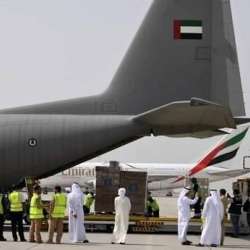 طائرة مساعدات