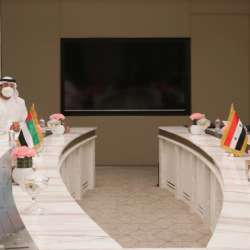 اللقاء