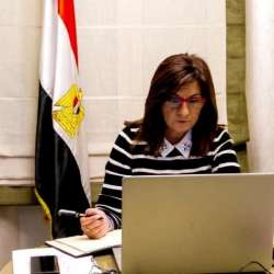 نبيلة مكرم