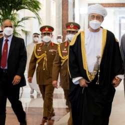 محمد بن زايد وهيثم بن طارق