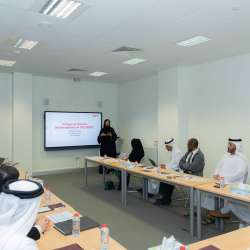 المجلس الاستشاري لكلية العلوم بجامعة الامارات يبحث استحداث برامج جديدة وفرص التدريب والتوظيف للخرجين