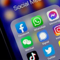 مواقع التواصل