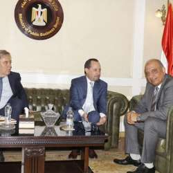 الوزير المصري والسفير الأمريكي