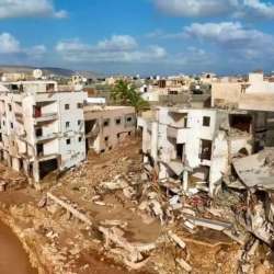 آثار العاصفة