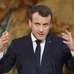 إيمانويل ماكرون