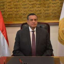 وزير التنمية المحلية