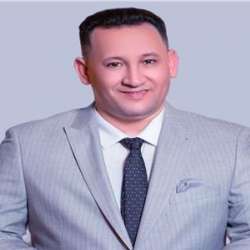 الدكتور أشرف غراب