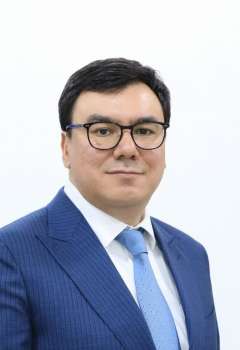 Aziz Abdukhakimov , Uzbek minister