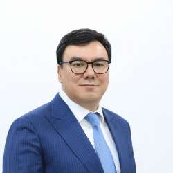 Aziz Abdukhakimov , Uzbek minister