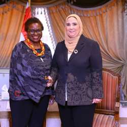 نيفين القباج ونتاليا كانيم