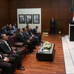 اجتماع رئيس الوزراء