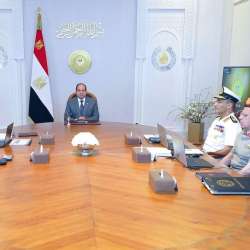 لقاء السيسي مع قيادات القوات المسلحة