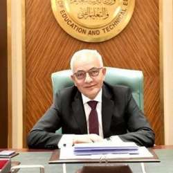 الدكتور رضا حجازي وزير التربية والتعليم والتعليم الفني
