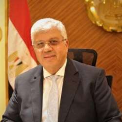 الدكتور أيمن عاشور وزير التعليم العالي والبحث العلمي