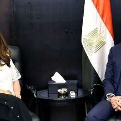 لقاء وزير التجارة والسفيرة الأمريكية