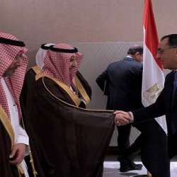 مدبولي ووزير الصناعة السعودي
