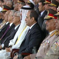 السيسي ومحمد بن زايد يشهدان حفل التخرج