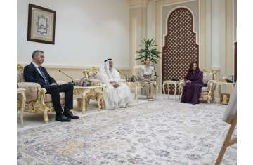 Sharjah Ruler meets with team of international archaeology experts