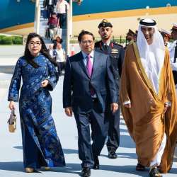 Prime Minister of Vietnam arrives in Abu Dhabi 