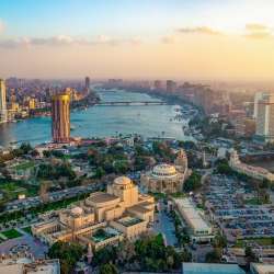 القاهرة