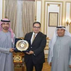 رئيس جامعة القاهرة والوفد الإماراتي