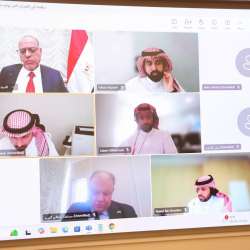 اجتماع وزير العمل