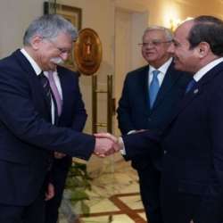 السيسي ورئيس البرلمان المجري