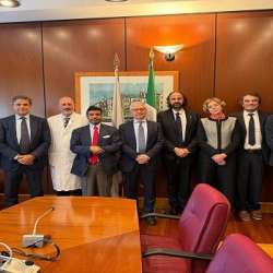 اجتماع جيملي والجامعة الكاثوليكية