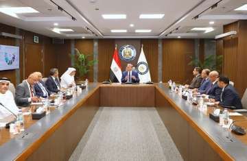 لقاء وزير البترول ومجموعة أبوظبي