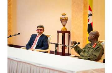 President of Uganda receives Abdullah bin Zayed