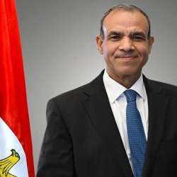 الدكتور بدر عبد العاطى وزير الخارجية والهجرة المصري