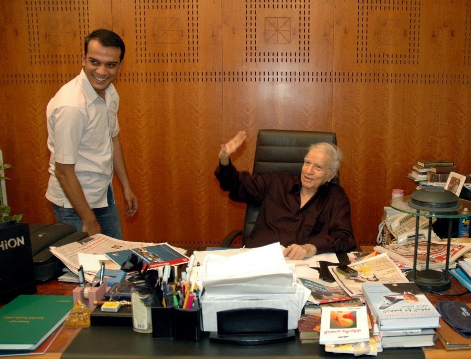مع الكاتب الكبير الراحل أحمد رجب