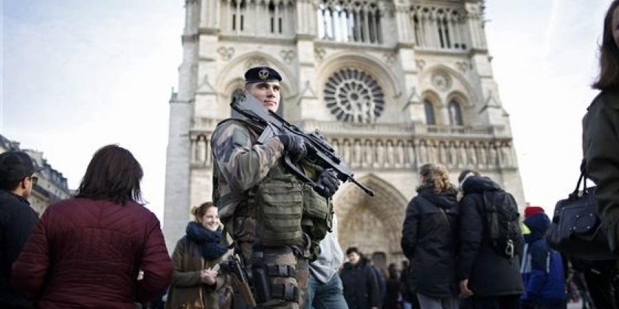 فرنسا قلقة من تهديدات 