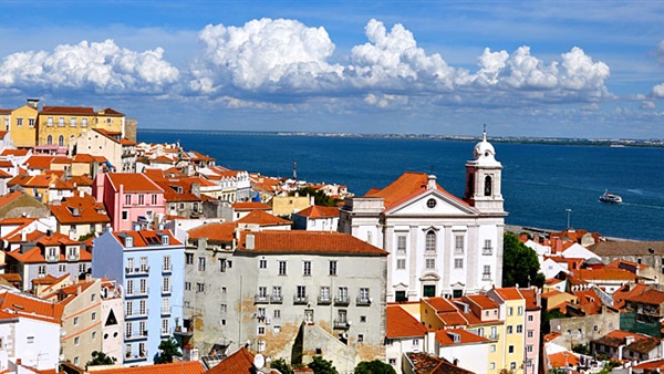 العاصمة البرتغالية لشبونة