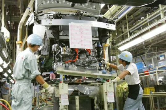 مصنع سيارات ياباني (أرشيفية)