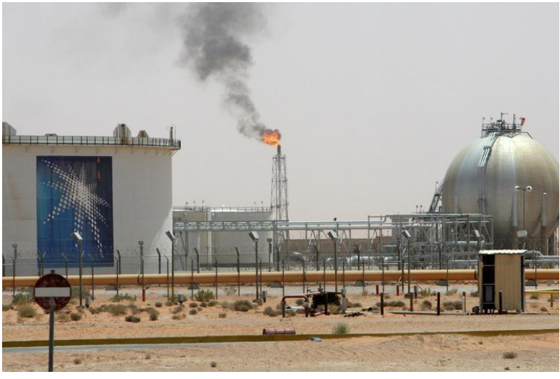 جانب من حقل خريص النفطي السعودي