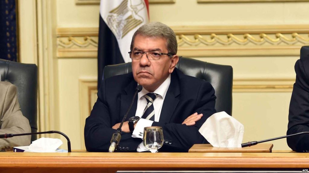 عمرو الجارحي وزير المالية المصري