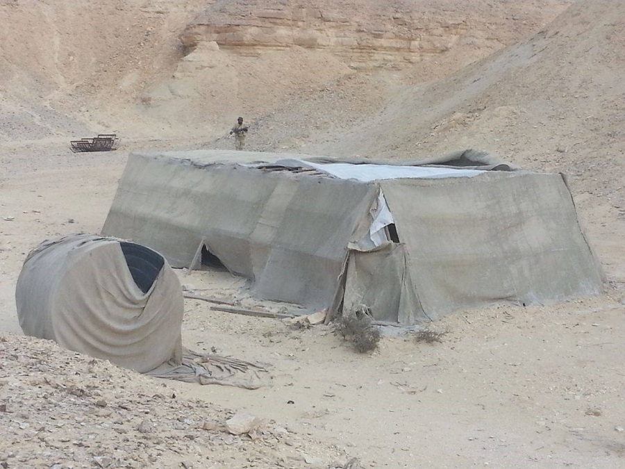  تدمير 14 وكرًا للتكفيريين وسط سيناء