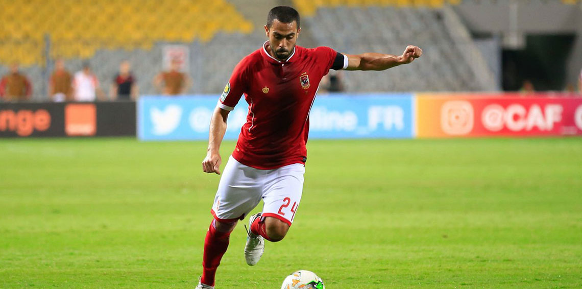 أحمد فتحي لاعب منتخب مصر ونجم فريق الكرة الاول بالنادي الأهلي