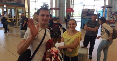 بعض السياح الروس الذين وصلوا مطار شرم الشيخ الدولي صباح اليوم 