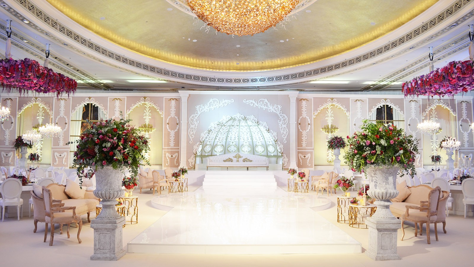 سانت ريجيس أبوظبي يقدم باقات حصرية خاصة بحفلات الزفاف 
