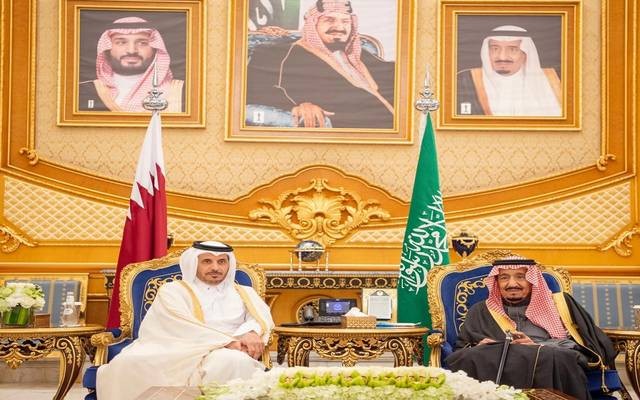 خادم الحرمين ورئيس وزراء قطر