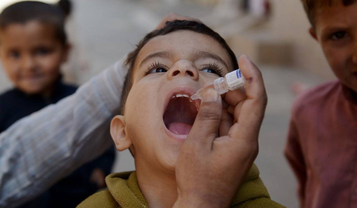  شلل الأطفال