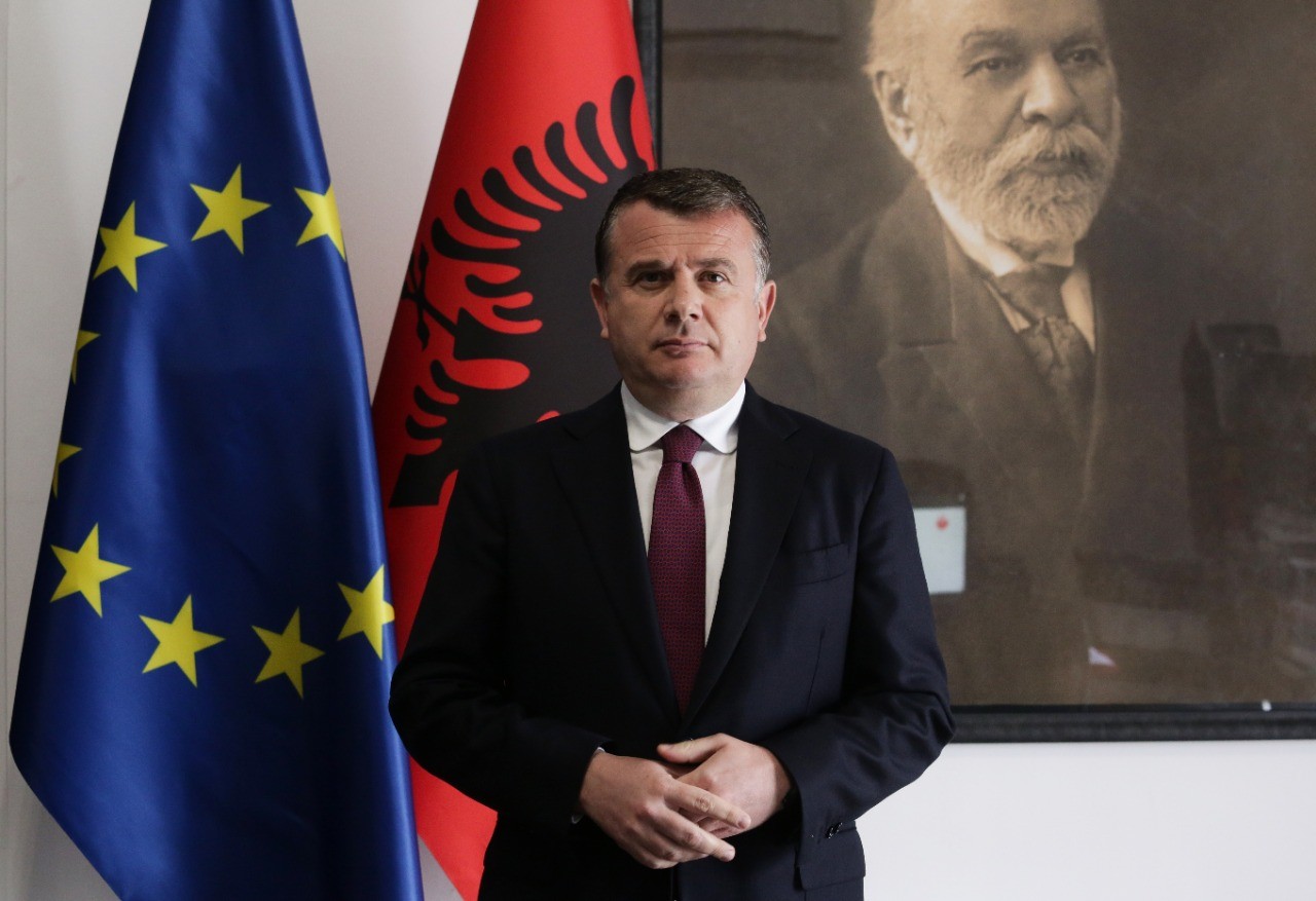 زعيم الأغلبية في البرلمان الألباني