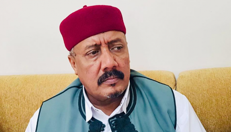 زعيم قبائل أزوية الليبية