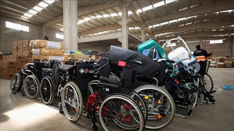 Türkiye delivers electric wheelchairs