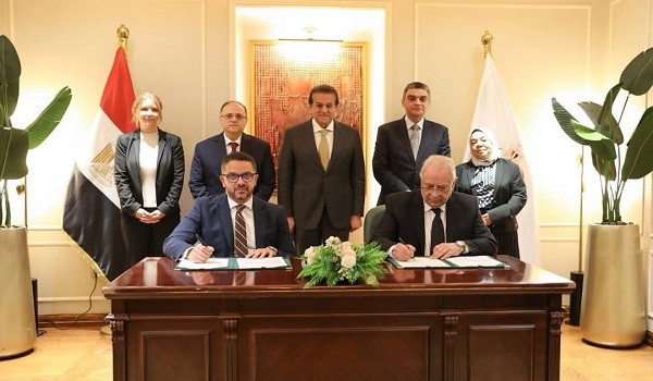 مراسم توقيع الاتفاقية