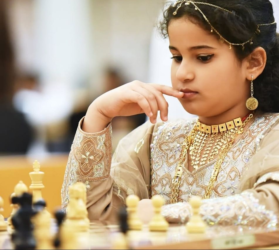 لاعبة شطرنج