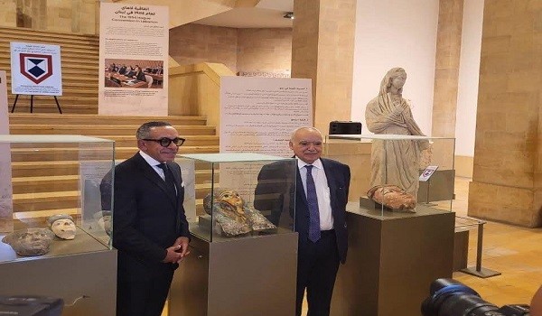 القطع الأثرية